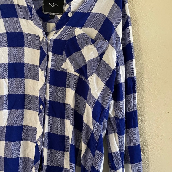 Rails button down - Picture 2 of 6